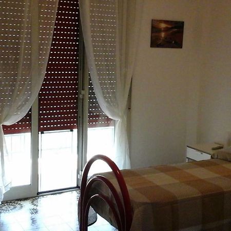 La Sterlizia Apartment มอนเดลโล ภายนอก รูปภาพ