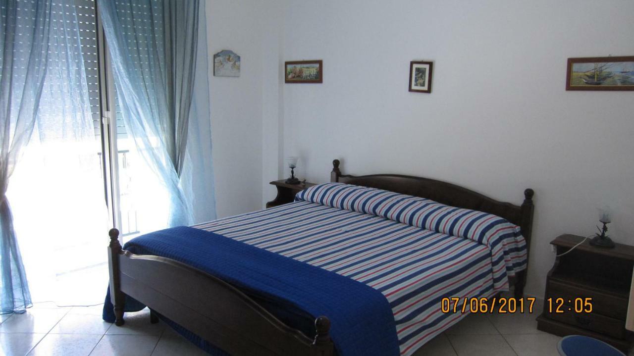 La Sterlizia Apartment มอนเดลโล ภายนอก รูปภาพ