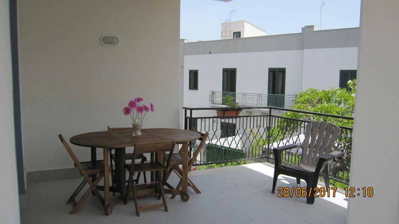 La Sterlizia Apartment มอนเดลโล ภายนอก รูปภาพ
